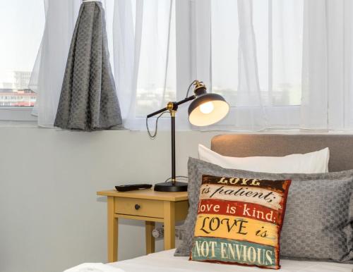 Studio L by MRG Apartments - main image