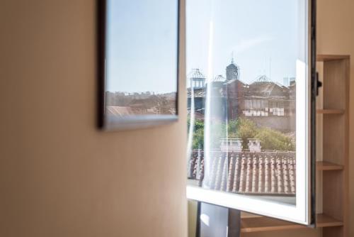 GuestReady - Minimalistic studio downtown, Porto (fotografie 8)