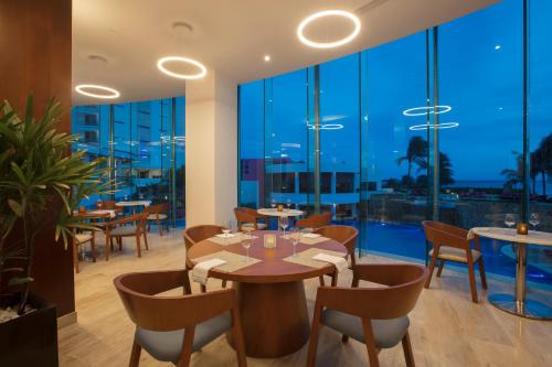 Altitude at Krystal Grand Cancun - All Inclusive, Cancún (photo 7)