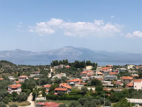 House with sea and mountain view