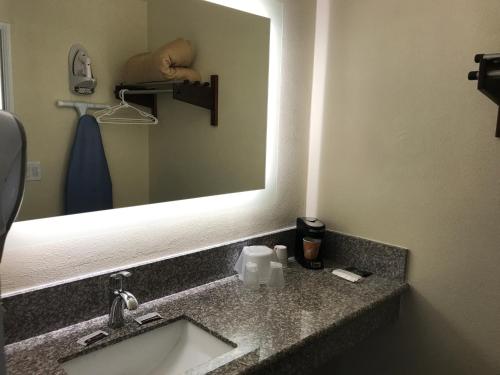 Colton Inn in Colton, USA