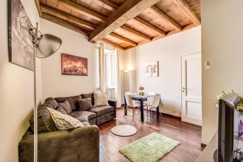 

Cool Apartment in Trastevere