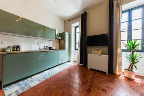 Chez Nous - 7 Appartements sur le Vieux Port - image 4