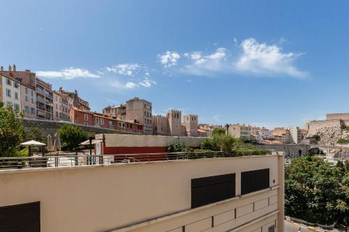 Chez Nous - 7 Appartements sur le Vieux Port - image 13