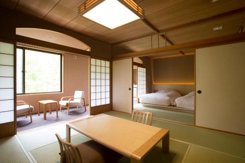 Room with Tatami Area