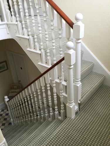 The Queen Hotel in Олни