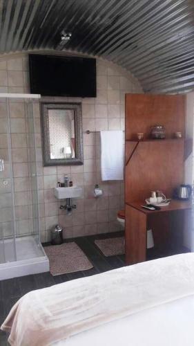Vonios kambarys, Conductor's Inn in Tsumeb