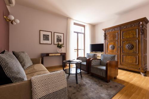 Escalus Luxury Suites Verona Aparthotel - image 6