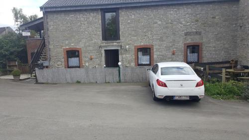 Petit comme Durbuy, Ferienwohnung in Durbuy