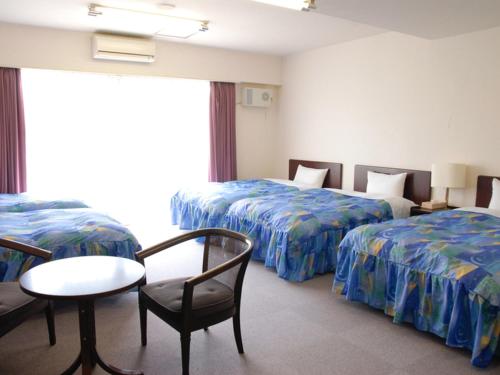 Renaissance Tanagura Renaissance Tanagura is conveniently located in the popular Tanagura area. The property offers a high standard of service and amenities to suit the individual needs of all travelers. Service-minded st