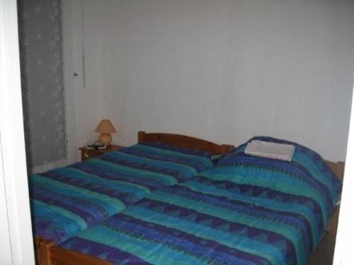 Appartement Hyeres, 2 pieces, 4 personnes - FR-1-335-75