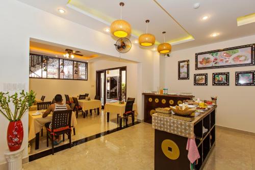 Food and beverages, Pham Gia Boutique Villa in Cẩm Phô