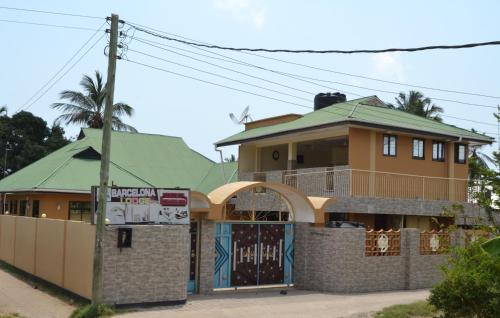 Exterior view, Barcelona Lodge in Bagamoyo