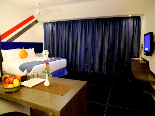 room detail thumbnail 1