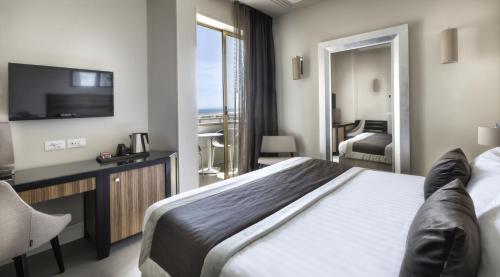 Hotel Ambasciatori - Rimini
