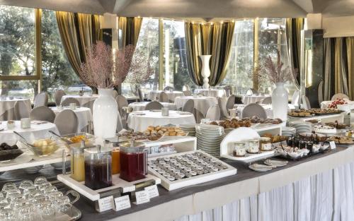 Hotel Ambasciatori - image 12