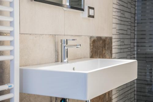 Pantheon116 - image 2