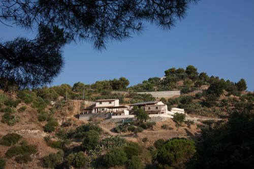 Agunì Agriturismo e Locanda - Hotel - Palizzi