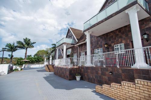 Exterior view, Oliver's Bed and Breakfast in Mtunzini
