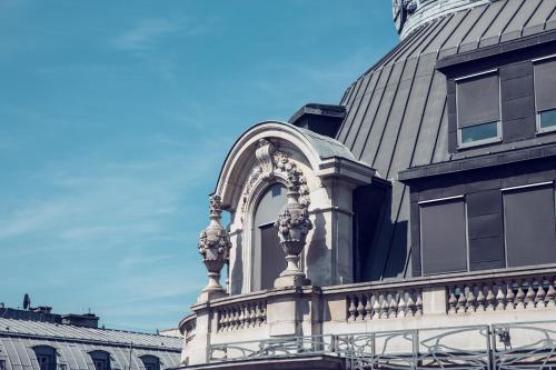 Timhotel Le Louvre - image 3