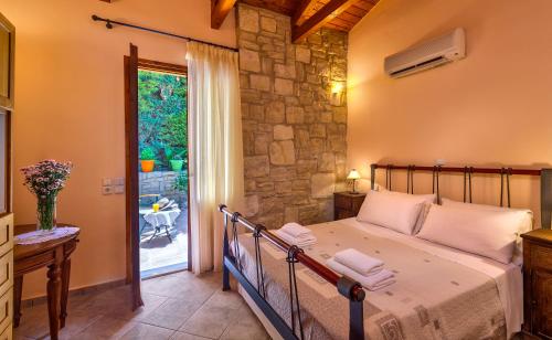 Amazing Villas in Crete - image 7