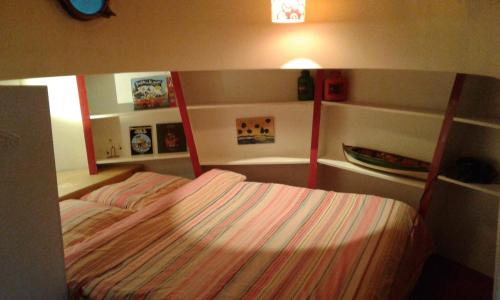 Houseboat Dokstroom, Amsterdam (photo 7)