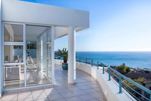 Bay Reflections Camps Bay Luxury Serviced Apartments