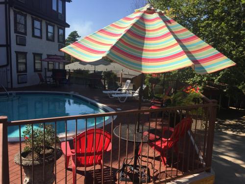 Matterhorn Tower – Eureka Springs, AR