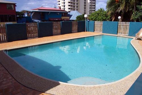 Unit 4 'Cooltoro Court', Coolum Beach