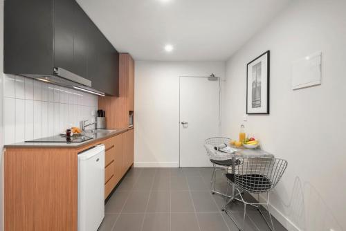 Plum Serviced Apartments Carlton