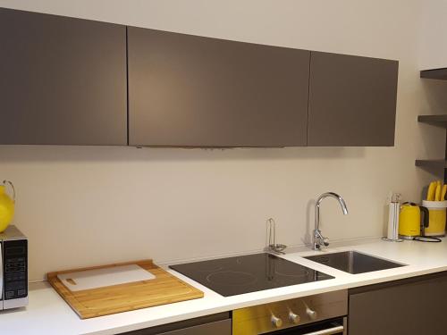 Madeleine apartments in Brera - image 14