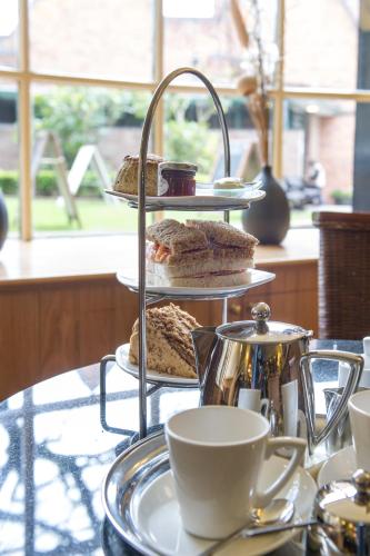 Prince Rupert Hotel - image 13