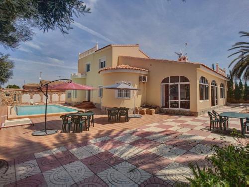 B&B Chambres d'hôtes Villa Salvador Dali chambre d'hôte Torrevieja