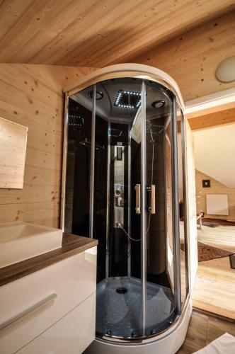 Shower, Steirer-Apartment Semmering in Semmering