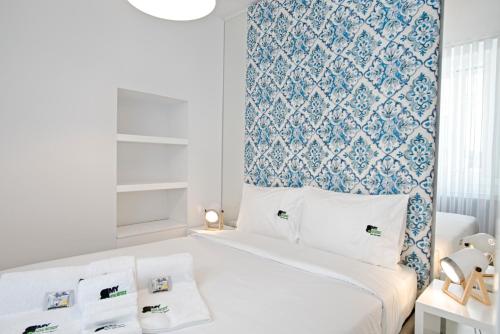BmyGuest - Ambassador Boutique Apartment I - image 2
