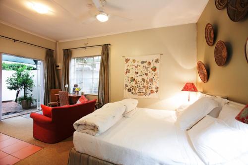 Double or Twin Room with Extra Bed image 4