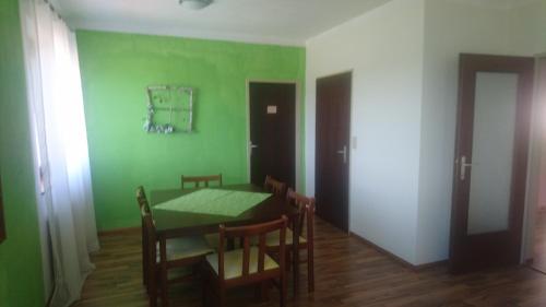 Ankes Ferienwohnung in Hochneukirchen