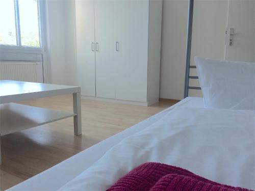 BNB Potsdamer Platz - Rooms & Apartments - image 7