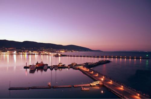 Chios Chandris - image 7