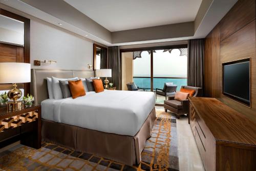Fairmont Ajman Room Type - Deluxe Sea View King