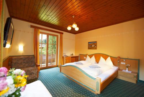 1 queen bed