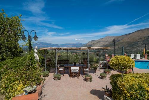 소니노 Le Capanne di Villa Margherita 5성급 게스트하우스 외관