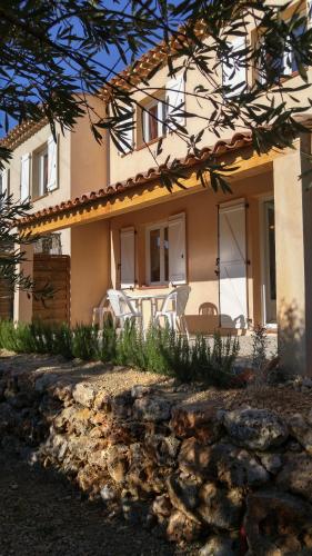La résidence gîte à louer Bauduen