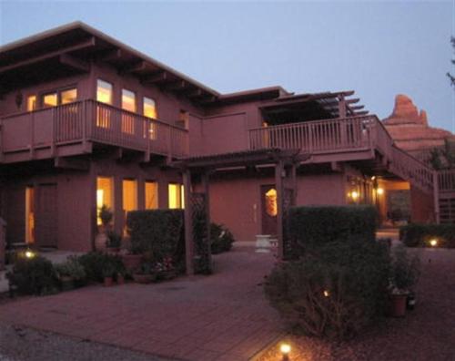 Sedona Views B&B and Luxury Creekside Cabins - 숙소 외관