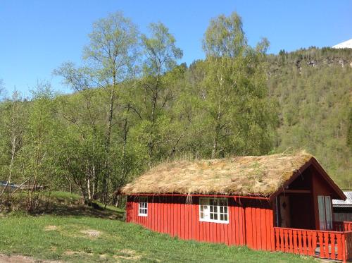 Eidsdal Camping og Feriehus