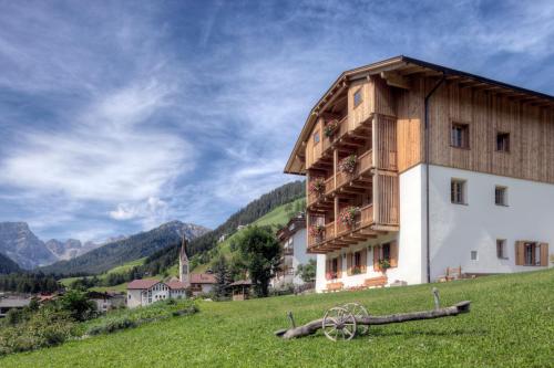  Ciasa Medalghes, Pension in St. Martin in Thurn