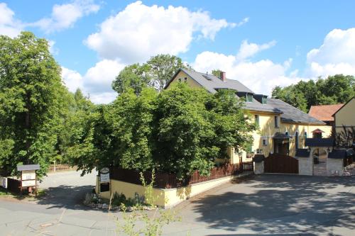 digitales Event & Hochzeitshotel Zum grünen Baum