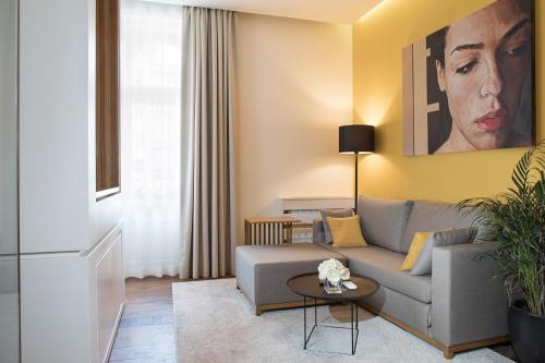 Dominic Smart & Luxury Suites - Terazije - image 8