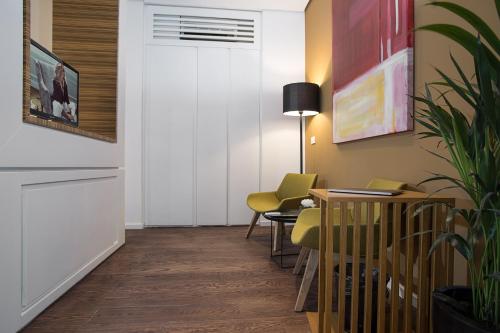 Dominic Smart & Luxury Suites - Terazije - image 6