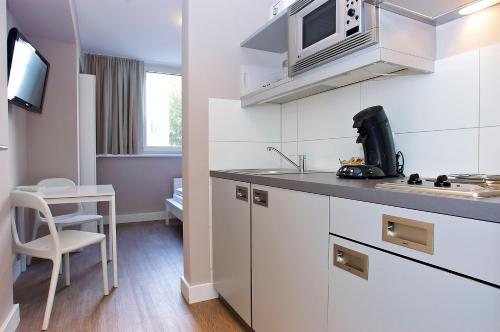 Apartmenthouse Berlin - Am Görlitzer Park - image 11